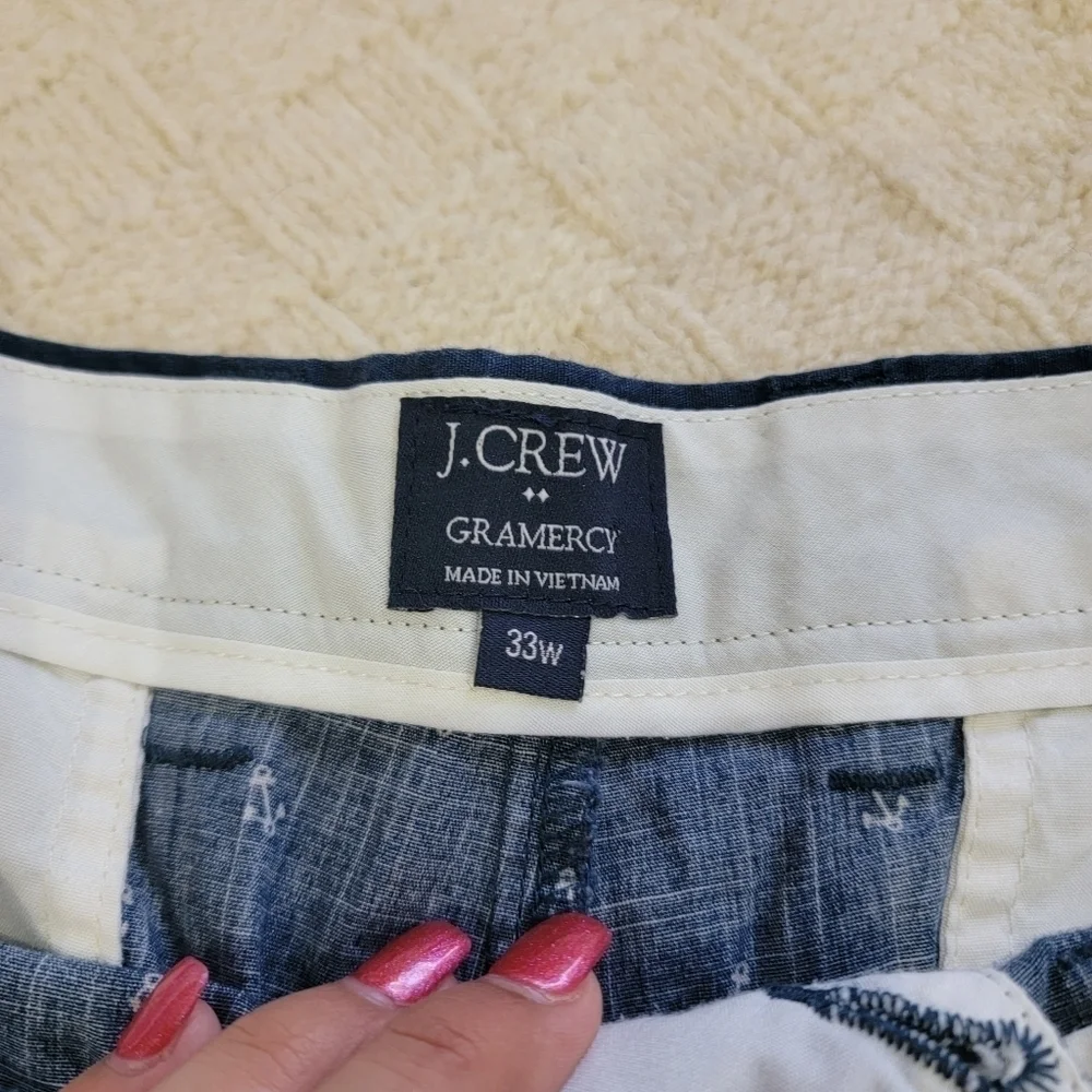 EUC J Crew Gramercy Men's Shorts size 32 Anchor Print Navy/White